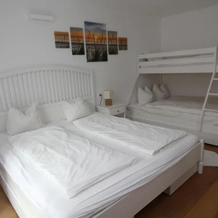 Апартаменти Rosies Family Бад-Кляйнкірхгайм