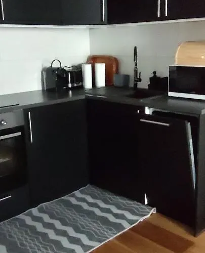 Апартаменти Rosies Family